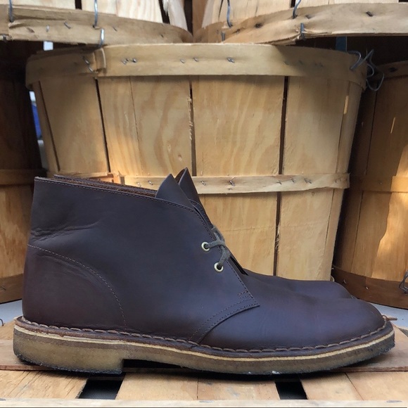 clarks originals desert boots in beeswax leather